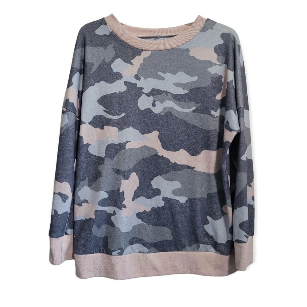 Womens pink camo sweatshirt